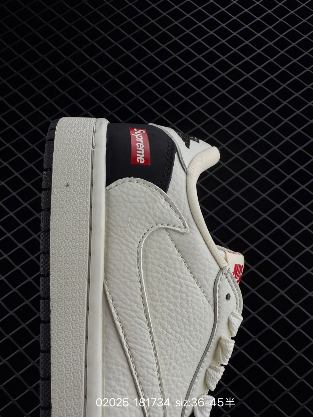 Travis Scott x Air Jordan 1 ” Reverse Mocha “